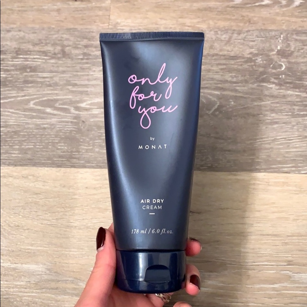Monat Air Dry Cream